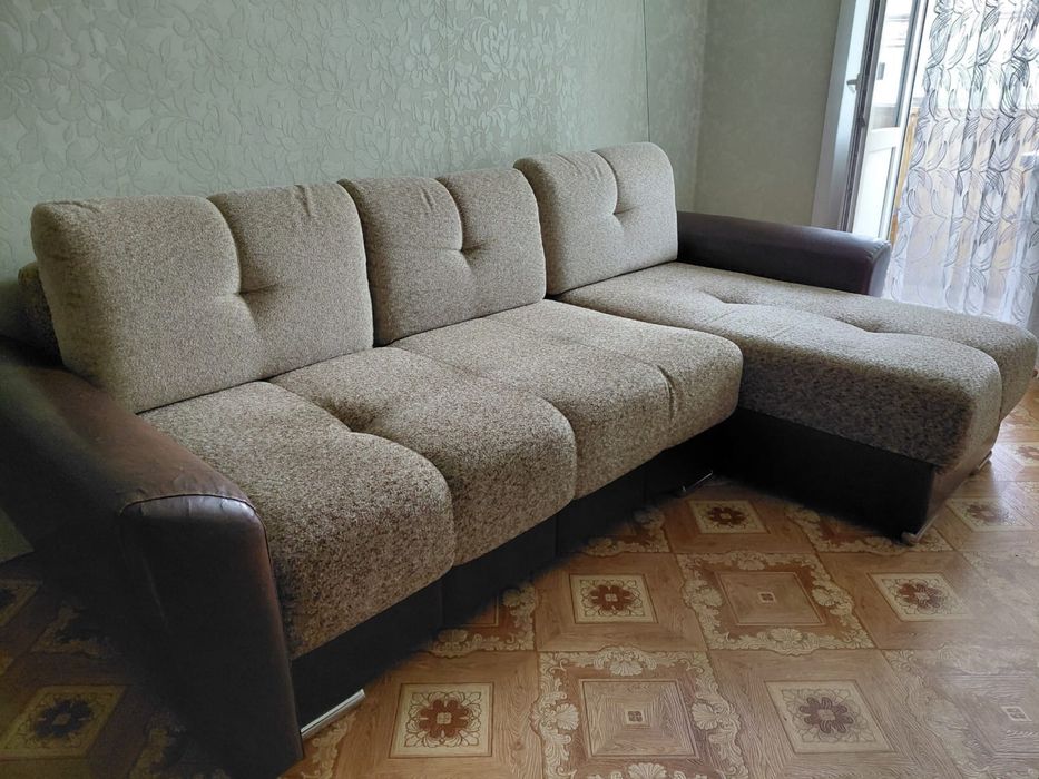 Продам диван б/у