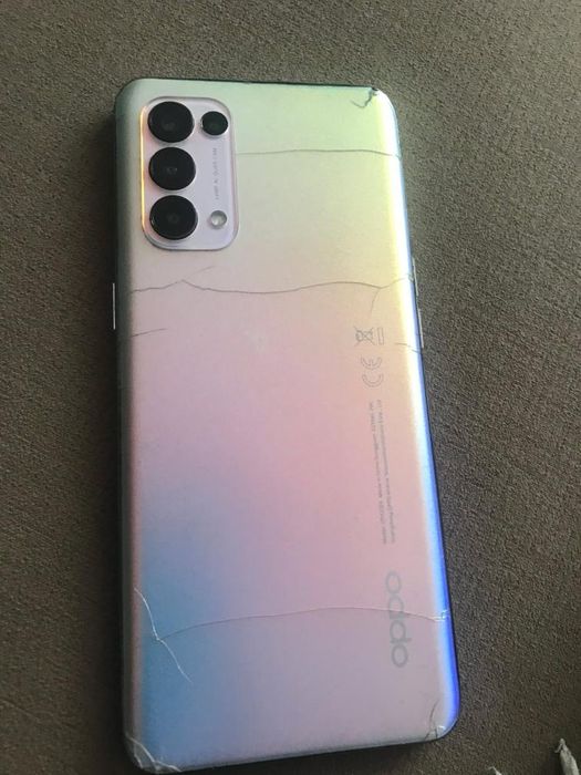 Продам телефон oppo reno 5