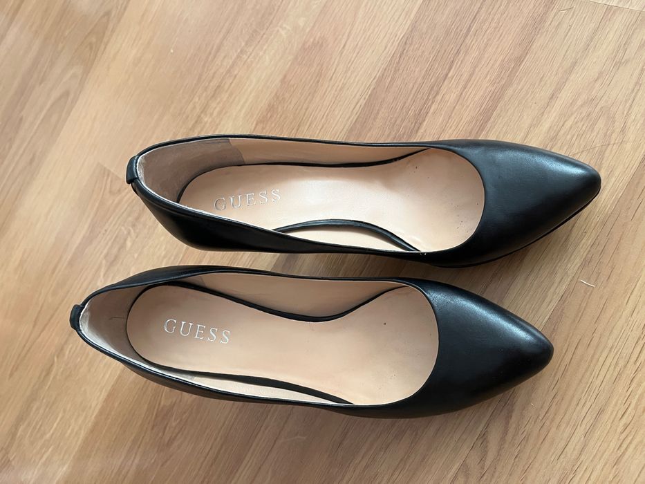 Дамски обувки guess естествена кожа