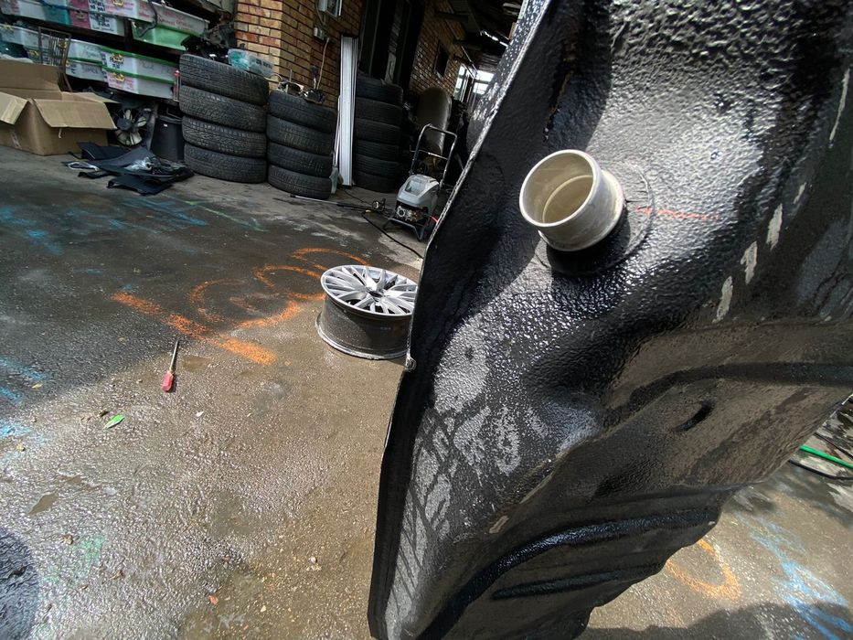 Бензобак Lexus NX200