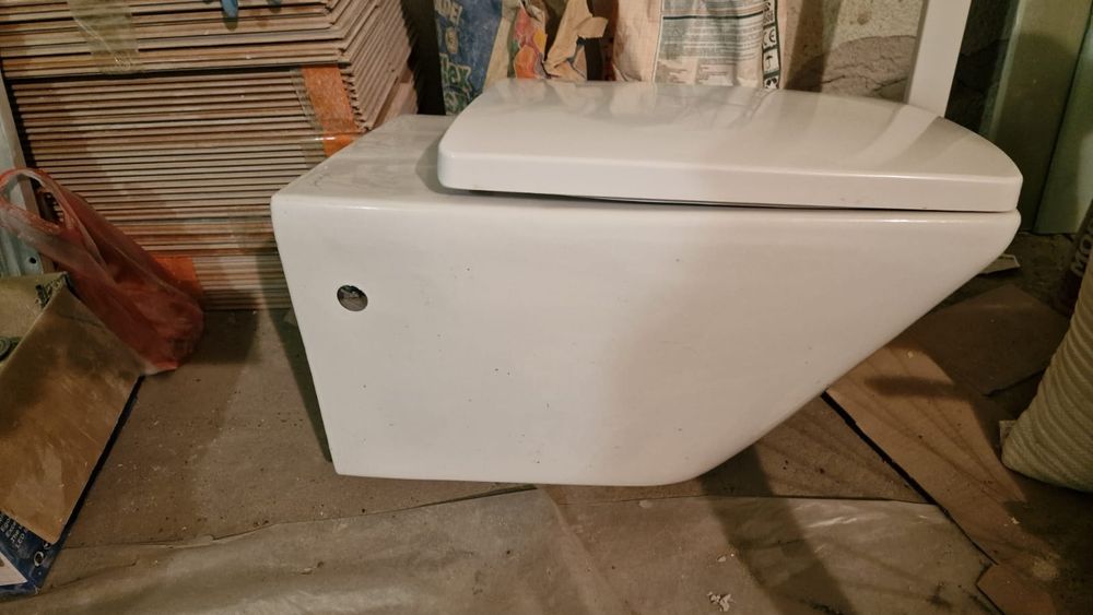 Подвесной унитаз