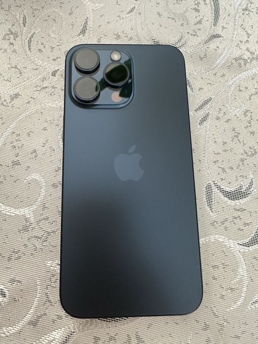 Iphone 15 pro max impecabil