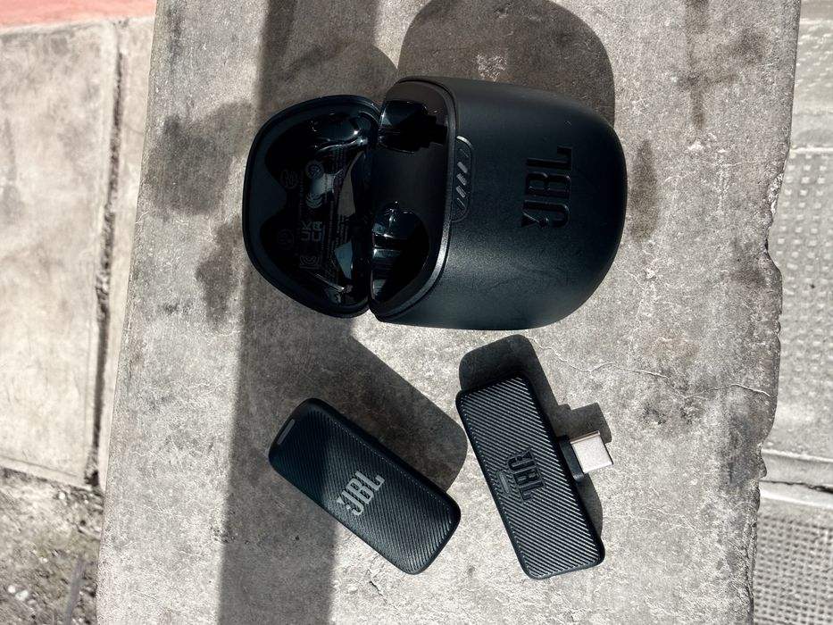 Microfon wireless JBL Quantum Stream