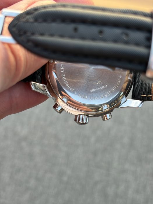 Tissot PRS 200 Chronograph – cadran negru rar, ace galbene, brățară sport, stare foarte bună