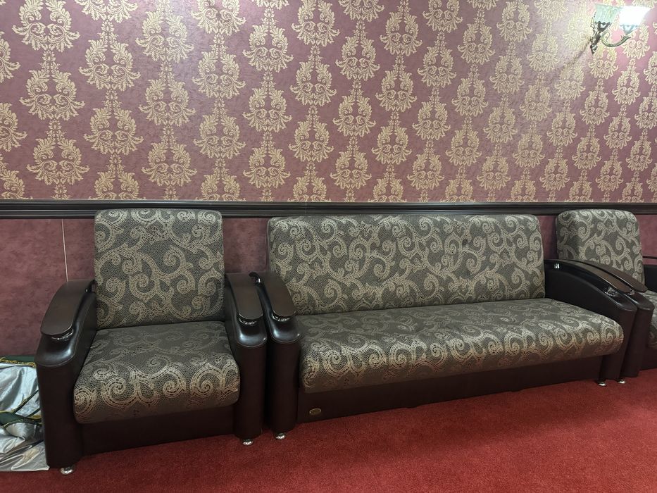 Диван в идеальном состояний