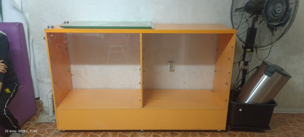 Барный стойка с полками