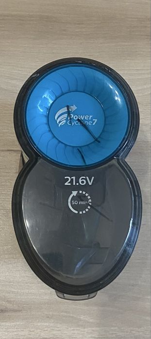 Продам беспроводной пылесос philips
