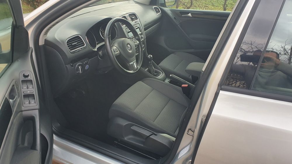 Golf 6 1.6 MPI 102 CP euro 5 197000 comenzi volan incalzire in scaune