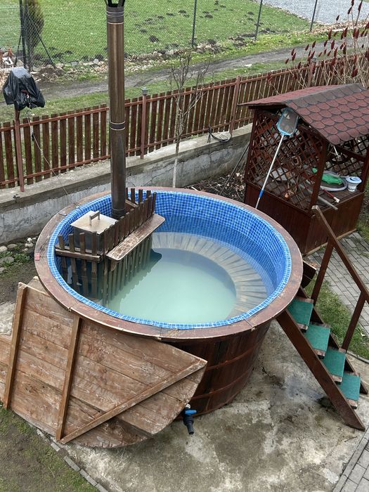 Vand Ciubar de 12 persoane