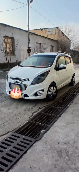 spiner kalpak sotiladi