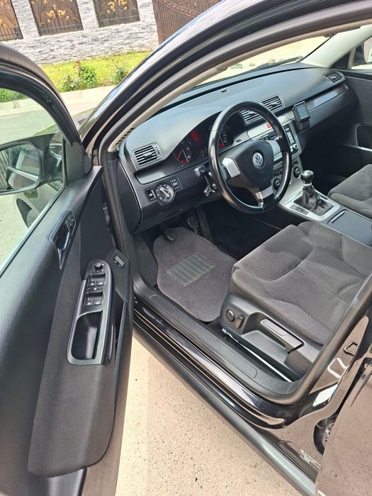 Vând VW Passat B6 an 2007