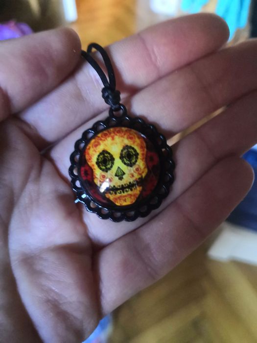 De vanzare lantisoare  dragute