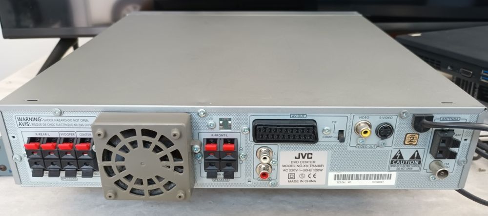 Dvd Center Jvc XV-THA30R