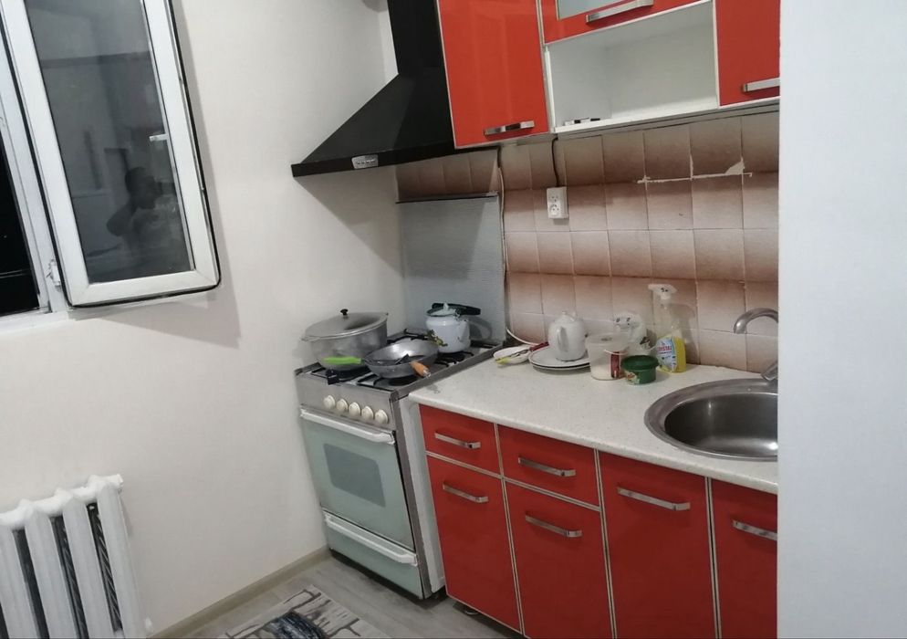 Студентам метро Тузель 2 . Яшнабад