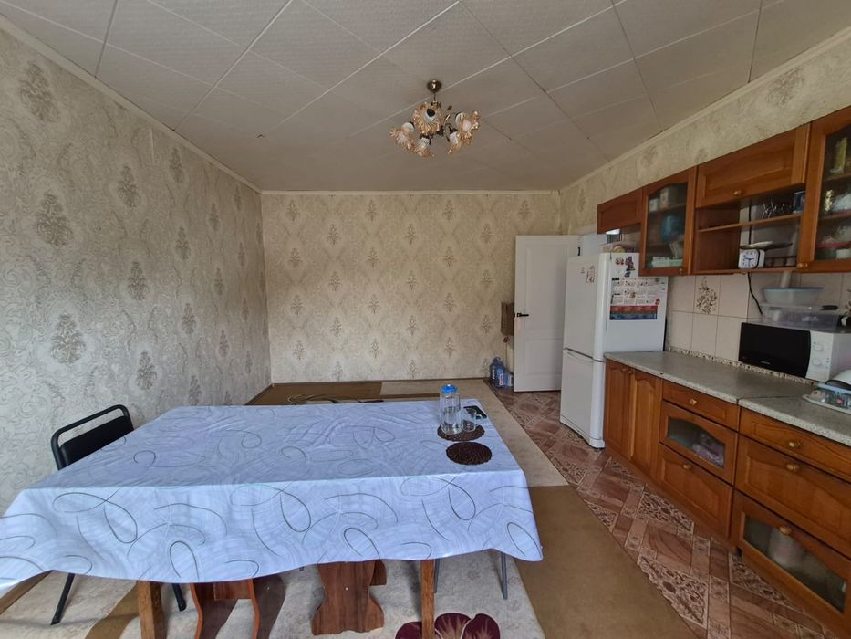 Продам дом в центре городе рынок