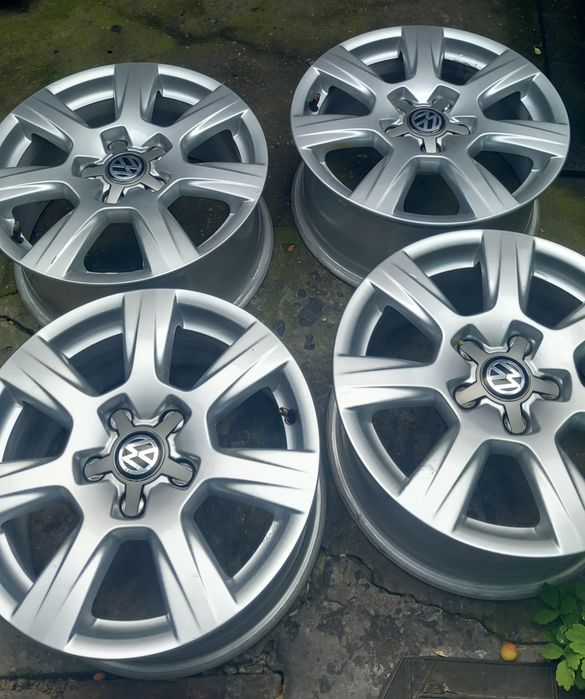 Set 4 jante aliaj r16 Volkswagen 5x112,Passat, Audi, Golf, Sharan preț 1400 lei setul