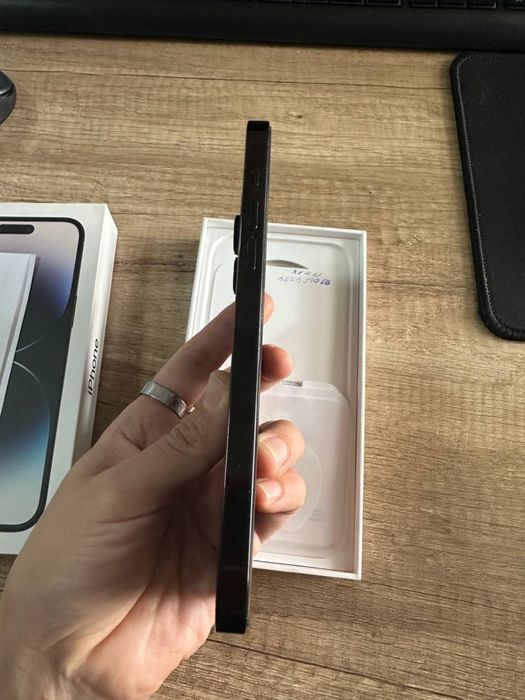 Iphone 14 pro max 256 ideal chaqa chuqa qirilgan joyi yoq