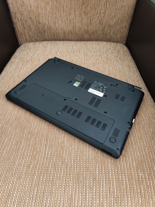 Laptop Acer Aspire 15.6" FHD Cpu i5,Amd Radeon R7 2Gb,Ssd 240Gb,8Gb Ram