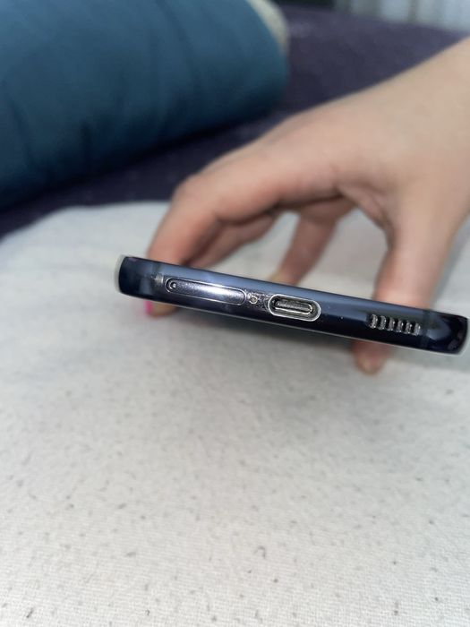 Samsung S22 128 gb ram 8 gb