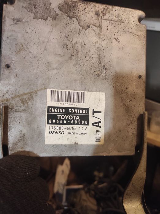 Продам двигатель