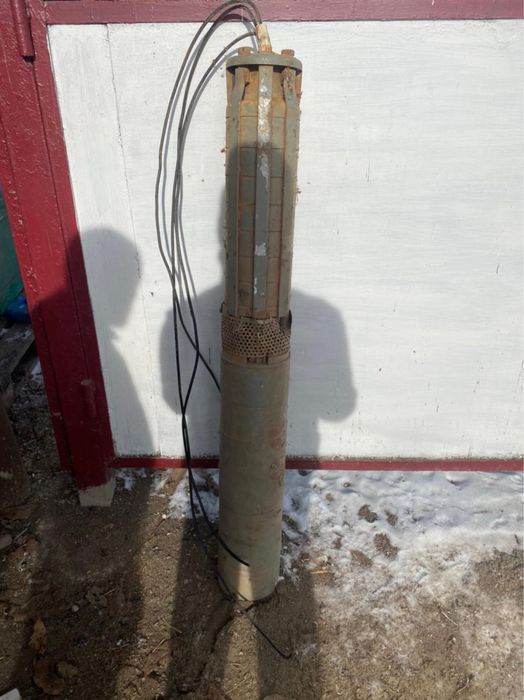 Продам глубиный насос для водокачки