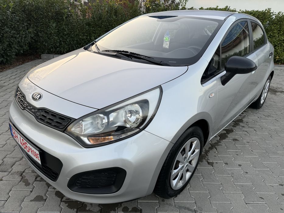 Kia Rio 1.2 benzina 86 cp euro5 2012 clima 152000km!!!