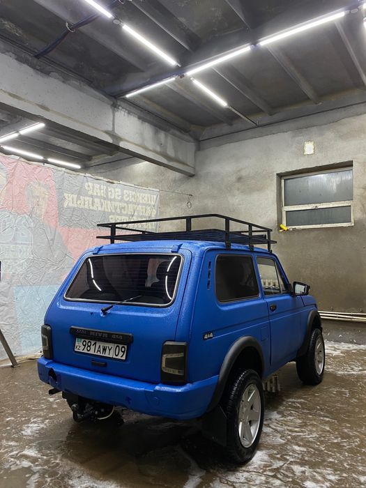 Продам машину Нива