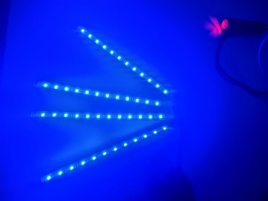 Kit interior LED 12 SMD RGB Cu Telecomanda, Controler Senzor De Sunet