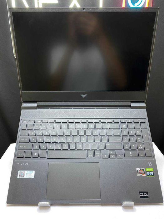 Gaming-HP Victus 15-fb0059AX