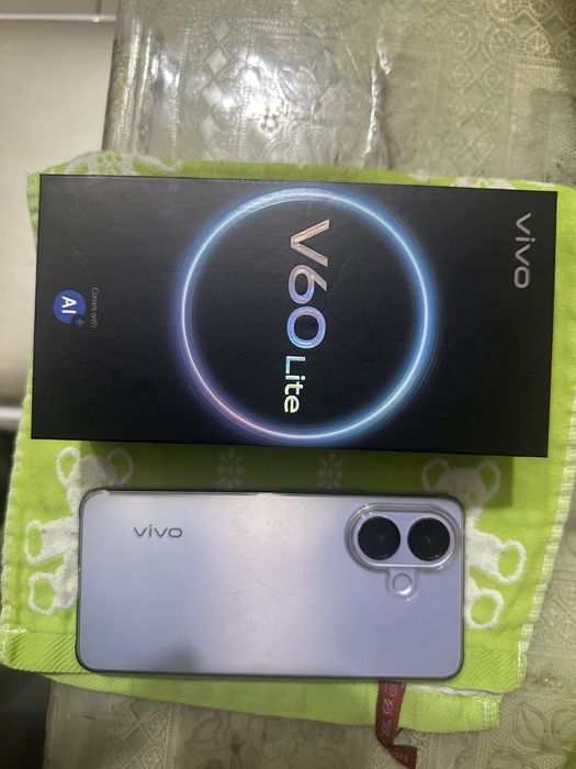 Продается Vivo V60 lite 8/128