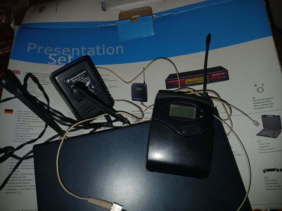 Golovnoy distansionniy mikrofon ZENNHISER