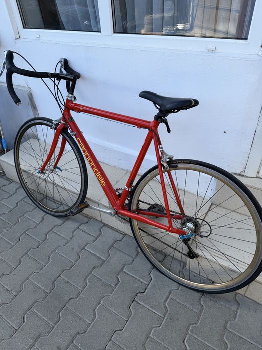 bicicletă Cannondale R400 – cursieră vintage