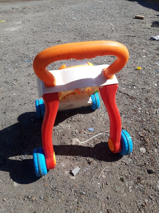Детские ходунки.