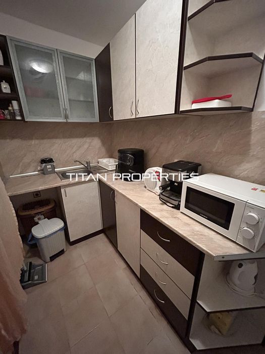 Дава се под наем Тристаен апартамент в Варна, м-т Траката - 65 кв.м за 500 € - Снимка #5