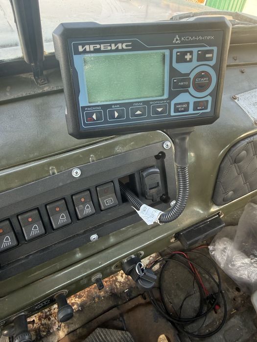 Самаходный опрыскаватель зил 131