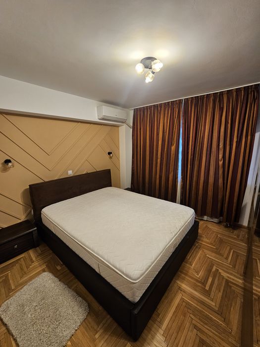 Inchiriez apartament 3 camere Sucesva