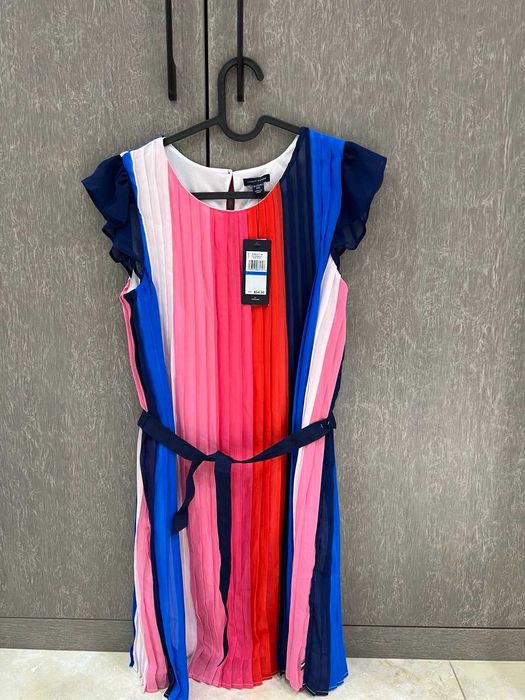 Переездная распродажа - Платье от Tommy Hilfiger (США)