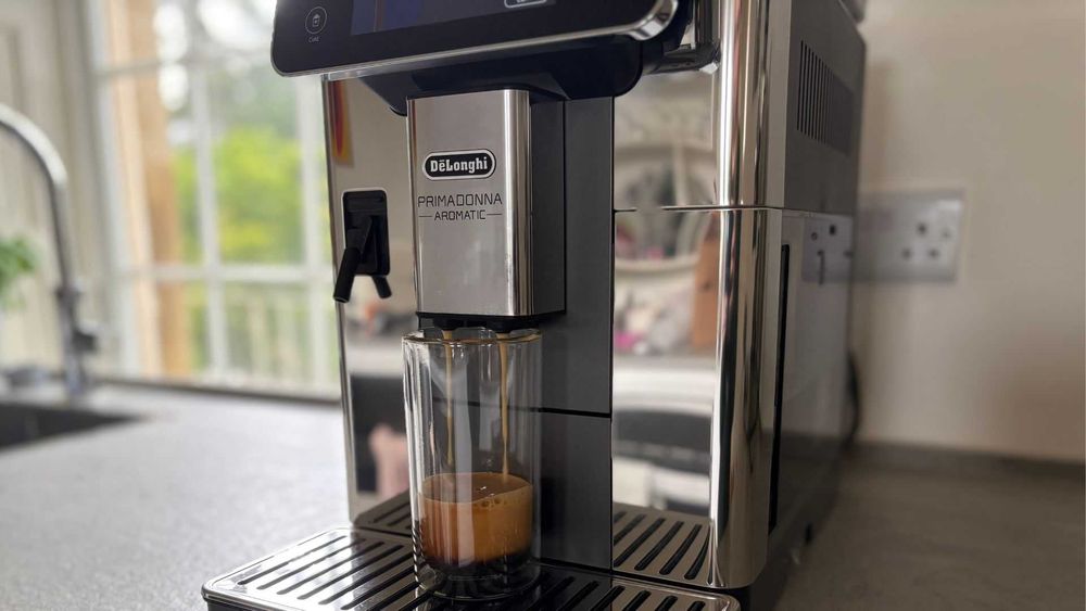 Kофемашина DeLonghi ECAM630.75.TSM PrimaDonna Aromatic