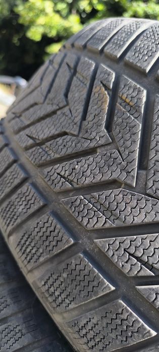 Vând două seturi anvelope 285/40/22