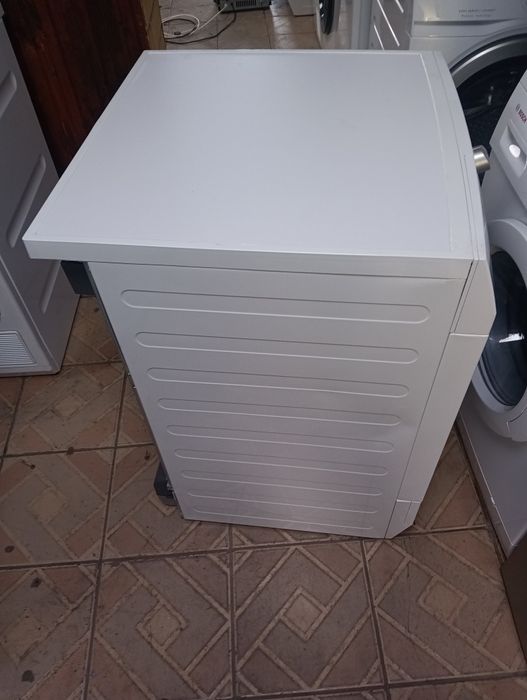 Сушилна с термо помпа Аег AEG Protex Plus 8кг A+++ 2 години гаранция!