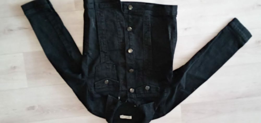 Джинсовая куртка 7-8 лет