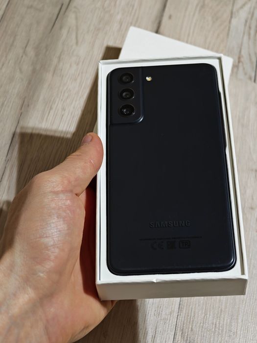 Samsung S21 FE 256 gb Ram 8 5G EAC