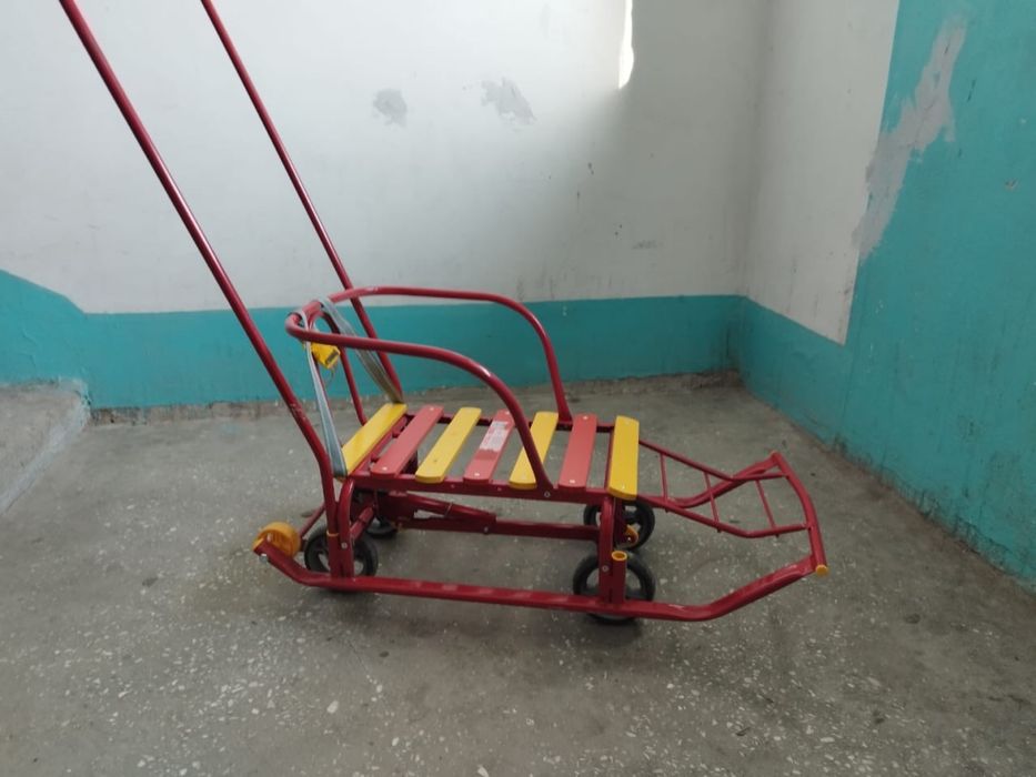 Продам детские санки