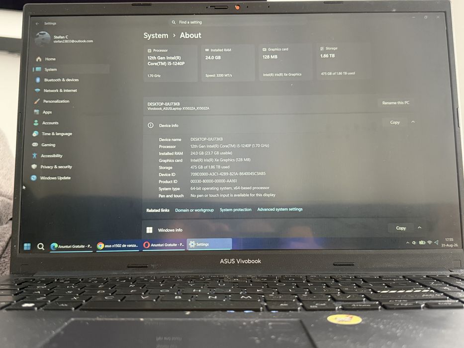Asus Vivobook x1502za intel12th gen i5-1240p 24gb ram 2tb ssd fullhd