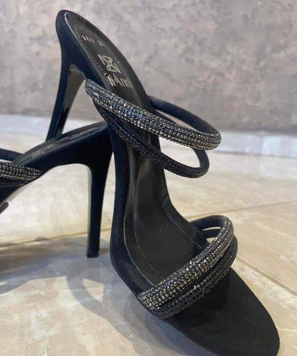 Сандалети като нови номер 38 Gianni