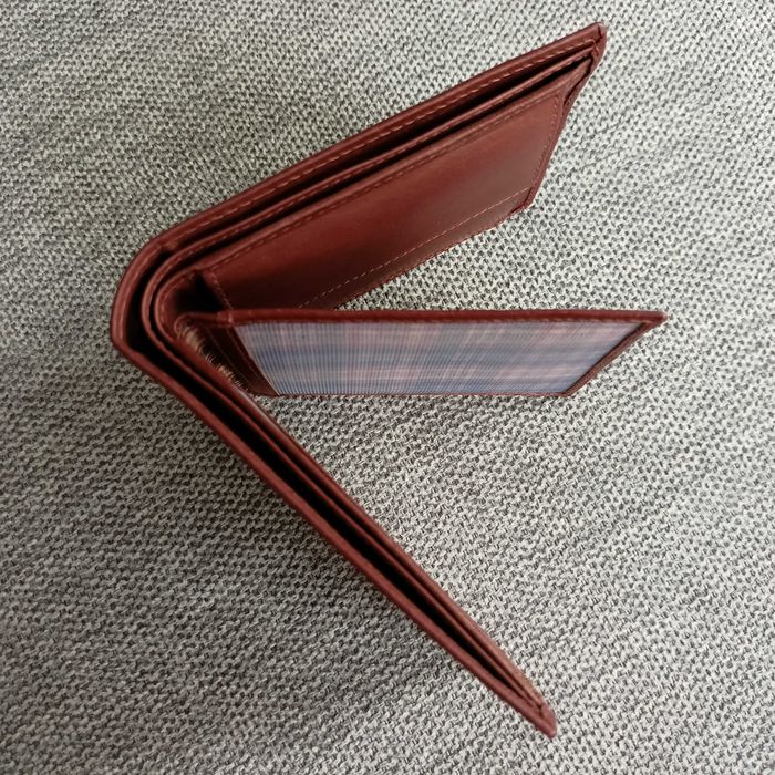Кожен портфейл Gilmers на Friedrich с RFID защита