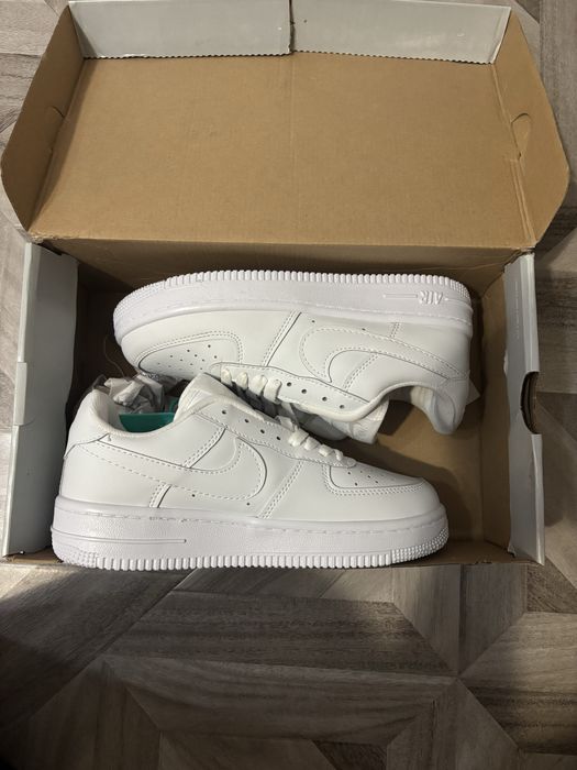 Air force 1 withe