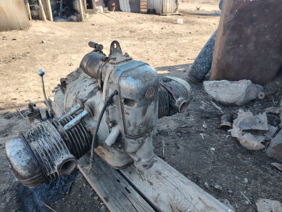 Мотор от мотоцикла Урал  м67