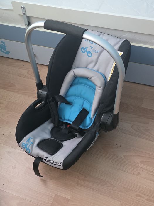 Детски кош за кола Cangaroo