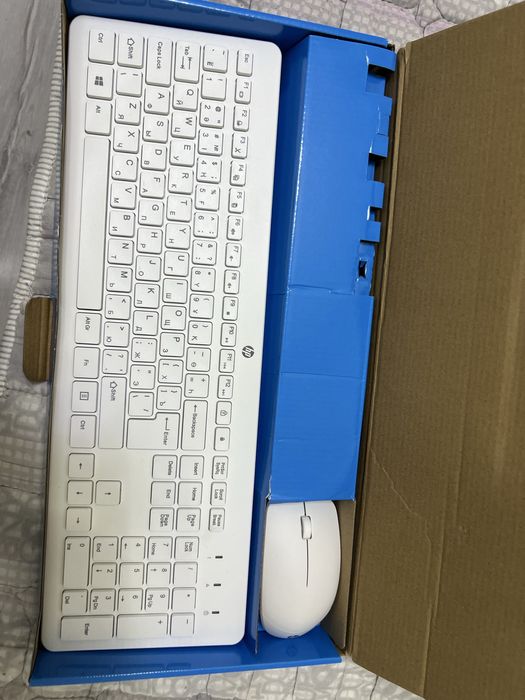 Клавиатура с мышкой HP